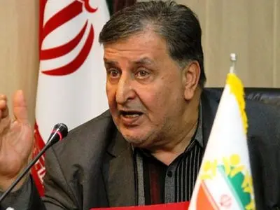 پسرعارف تابعیت دارد یا نه ، حق  با کیست؟! / قانون تابعیت همسران و فرزندان را به معنای سلب صلاحیت فردی نمی داند