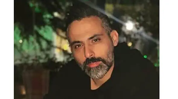 غوغای مربی عصر جدید با اهنگ ساقی بیا استاد شجریان