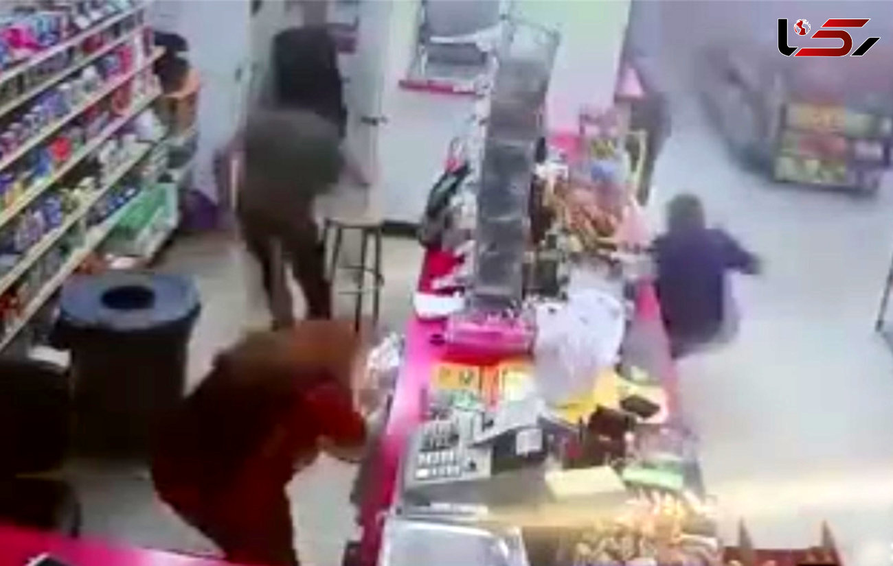 فیلم حمله وحشیانه سه نقابدار مسلح به فروشگاه بزرگ+تصاویر
