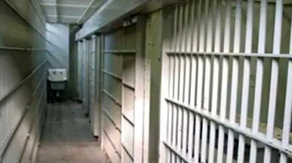 فرار از زندان جیرفت به شیوه فیلم‌های گانگستری