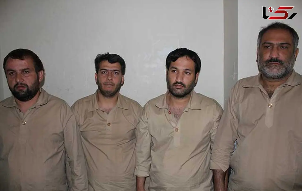 4 مرد کثیف بی آر تی را شناسایی کنید+ عکس