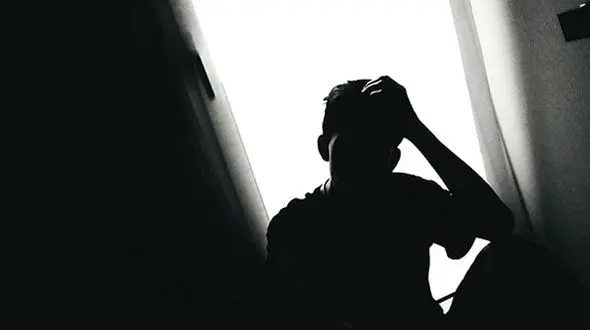 مادرم وقتی پدرم زندان بود همه چیز را فروخت و با "م" ازدواج کرد