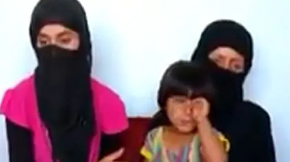 خاطره: نمی دانم برای بچه ها خواهر هستم یا مادر / پدرم را اعدام کنید + فیلم و عکس