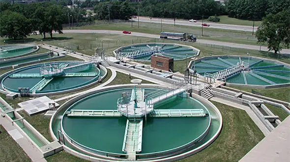 سقوط مرگبار از ارتفاع 5 متری در حوضچه آب