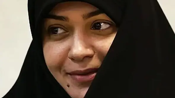 الهام چرخنده چند سال از همسر طلبه و جوانش بزرگتر است؟/ عکس