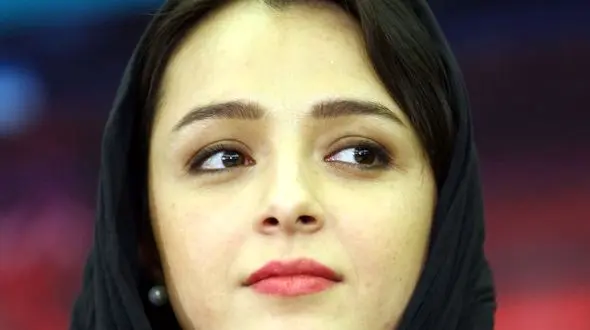 عکس؛ سفر در زمان؛ تیپ و چهره «ترانه علیدوستی در فرانسه»؛ سال 1395