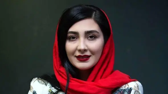 شام مورد علاقه مریم معصومی بازیگر سریال “فاصله ها” در رستوران چینی / سفر بهاری بازیگر معروف به خارج از کشور