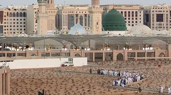 بازگشایی درهای قبرستان بقیع پس از 2 سال + فیلم