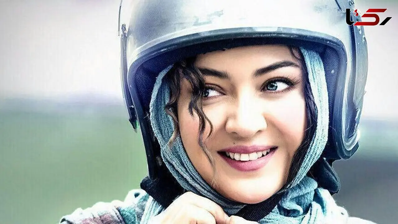  لحظه هایی از آموزش موتورسواری نیکی کریمی در فیلم آذر +فیلم