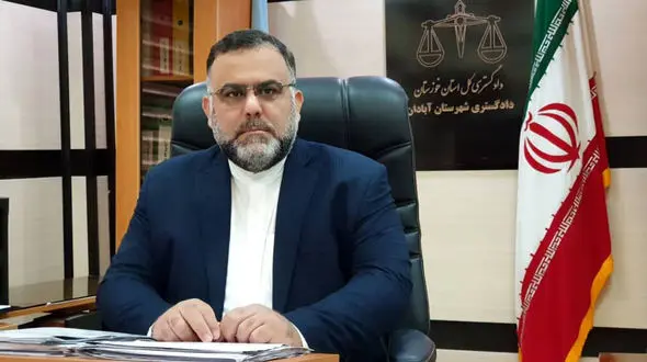 اولین عکس از بازداشت مامور حراست / اعتراف به لمس بدن دختر آبادانی + فیلم و عکس