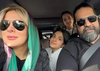 عکس /  خانواده رضا صادقی زیباترین در ایران / همسر و دخترانش همه با عینک دودی ری بن