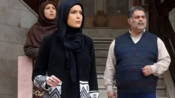 عکس/ سفر در زمان/ حضور گرم و احساسی «آیناز» (سریال آنام) در 39 سالگی در میان کودکان سیستان و بلوچستان