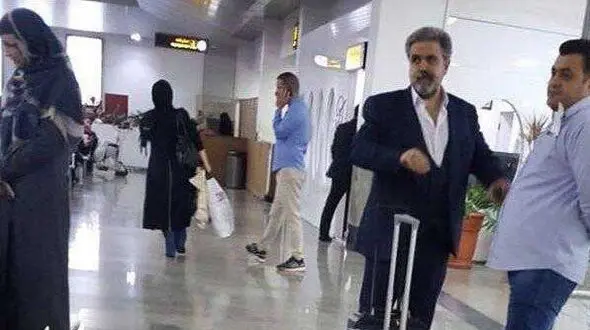 دیده شدن متهم حبس ابدی پرونده پدیده شاندیز در فرودگاه کیش  / پهلوانی باید در زندان بود؟! +عکس