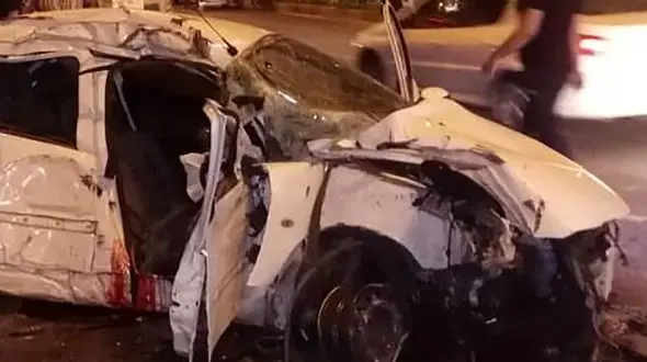 فیلم صحنه مرگ جوان تهرانی در پژو مچاله شده