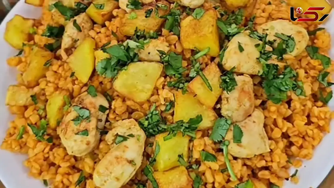 گمنه بوشهری یا پلو بلغور اینطور درست می شود / فیلم