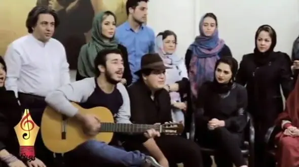 آخرین فیلمی که افشین یداللهی از خود منتشر کرد /  همخوانی با شاگردانی که دیگر تکرار نخواهد شد +فیلم