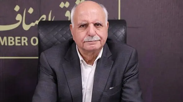 رئیس اتاق اصناف ایران: فروشگاه‌ها مملو از کالا است