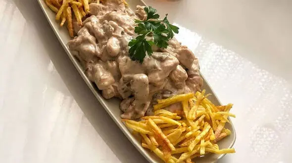 طرز تهیه بیف استراگانف + فیلم