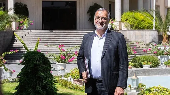 زاکانی: هواداران حضور پر شوری داشتن/سطح مسابقات لیگ برتر کشتی بالا بود