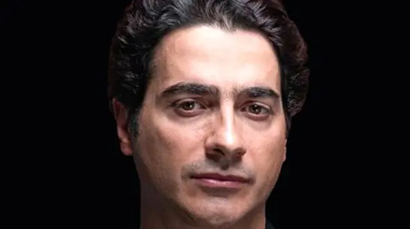 فیلم آواز باشکوه استاد همایون شجریان با شنیدنی ترین آهنگش بنام دُر دردانه