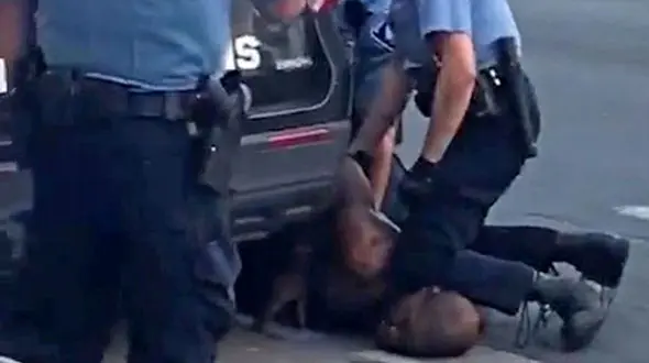 دادگاه آمریکا متن کامل سخنان جورج فلوید پیش از مرگش توسط پلیس را منتشر کرد