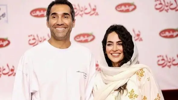 نگاهی به جشن عقد سمانه پاکدل و هادی کاظمی و استایل عروس خانم به سبک زنان اشرافی مصر/ اعیانی و شیک!