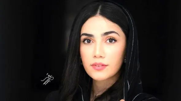 زیبایی و استایل شیک آرزو تاجیک بازیگر نقش الهام در اکران عمومی آخرین قسمت سریال «جان سخت» !