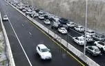 مسافران بخوانند / ترافیک سنگین در آزادراه تهران - شمال
