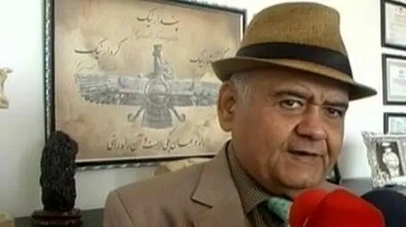 واکنش‌های متناقض به خبر پناهندگی اکبر عبدی به ترکیه / آیا “هنرمند مردمی” واقعاً ایران را ترک کرده است؟