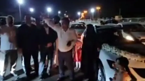 فیلم جشن عروسی متفاوت ایرانی‌ها در شب موشک باران  تهران !