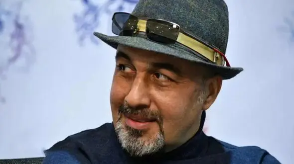 فیلم خوانندگی رضا عطاران به سبک داریوش اقبالی در «بزنگاه» !
