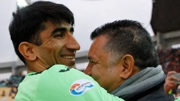 بیرانوند: لباس رفتگری می پوشیدم و پارک ها رو جارو می کردم،  بعد یه کار توی کارواش پیدا کردم که یه روز ماشین علی دایی اومد و ....+فیلم