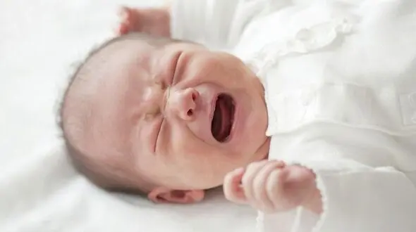 قتل بی رحمانه نوزاد 4 ماهه به دست پرستار عصبی + عکس
