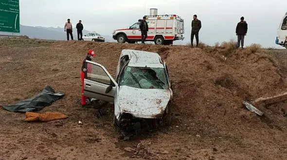 مرگ تلخ مادر در واژگونی خونین پژو 405 در جاده مشهد