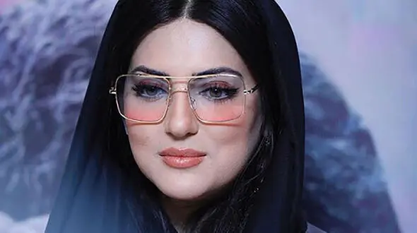 بیوگرافی هلیا امامی 