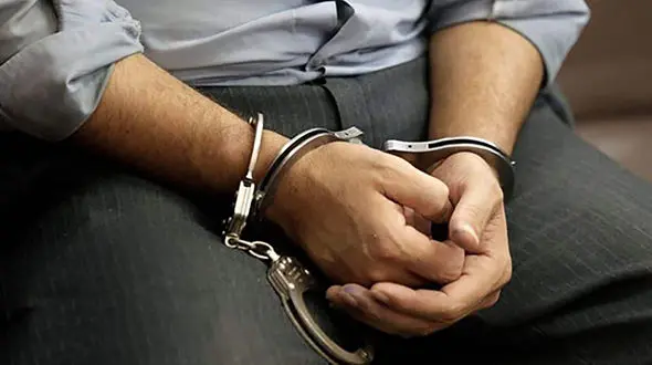 این مرد مسلح زن بمی را با شلیک کشت