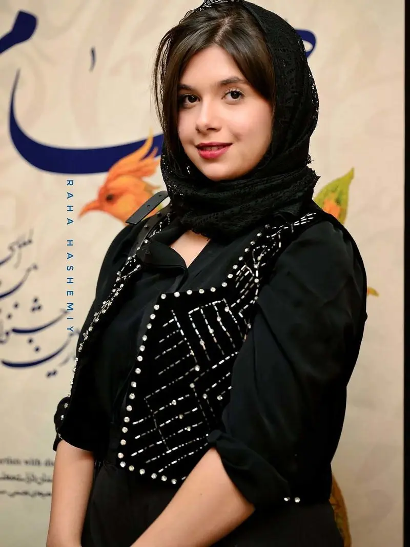 اختتامیه جشنواره همام با حضور نفس بازغی و پدرش در سالن همایش های میلاد