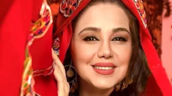 شوخی‌های زننده بهنوش بختیاری در برنامه شام ایرانی بحث‌برانگیز شد!