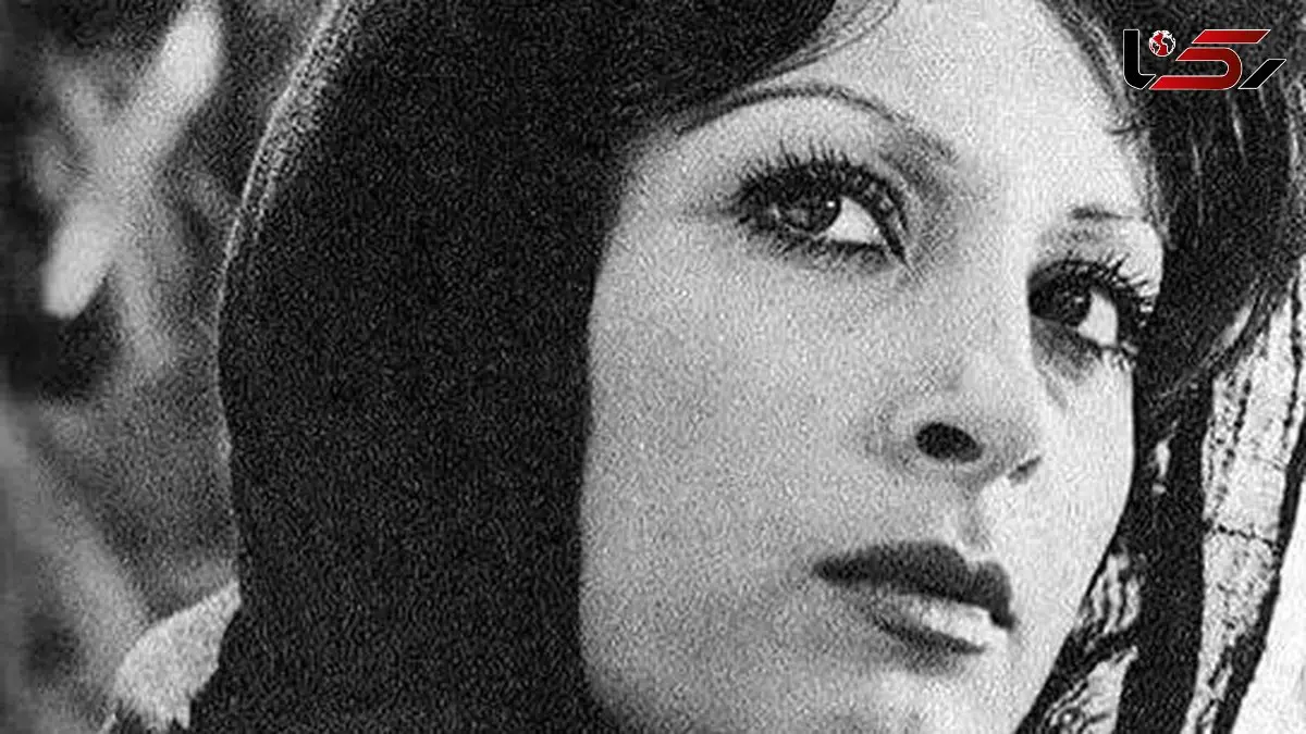 عکس/ سفر در زمان/ مرجان با لباس عروسی مجلل در سال ۵۳ در کنار بازیگر مشهور / از مد زمان خودش جلوتر بوده!