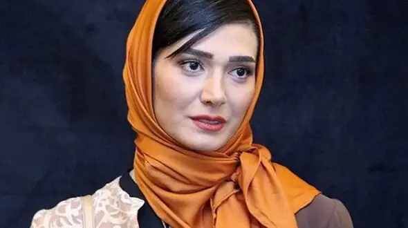 عکس جنجالی خانم بازیگر با 2 دختر بی حجاب  ! + تاریخ تولد  مینا وحید !