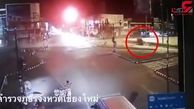 پرت شدن وحشتناک یک زن از خودرو هنگام تصادف در اتوبان + فیلم