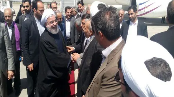 دکتر روحانی وارد مشهد شد 