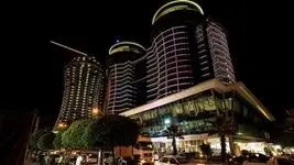 فیلم آتش سوزی گسترده در انبار رنگ پشت بازار متل قو + جزییات