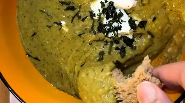 طرز تهیه سوپ فندق الهام‌ گرفته از فیلم  دیزنی‌ گیسو‌کمند + فیلم