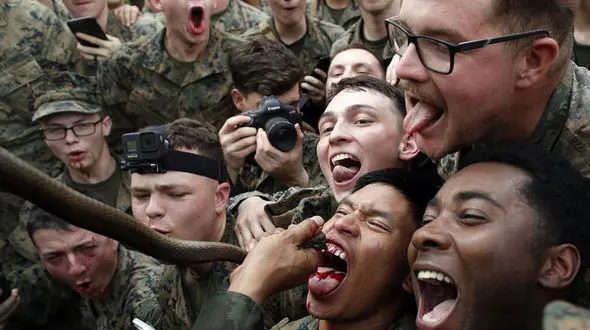 عکس های وحشتناک از خونخواری سربازان آمریکایی