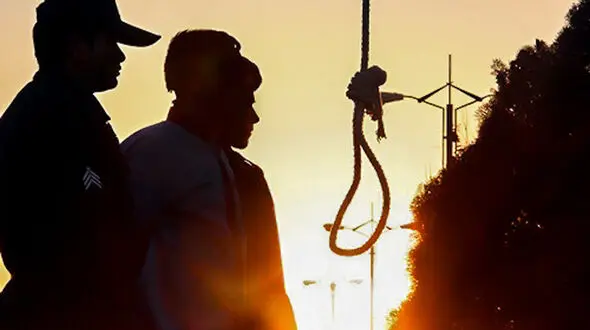 بخشش قاتل پای چوبه دار در گلپایگان