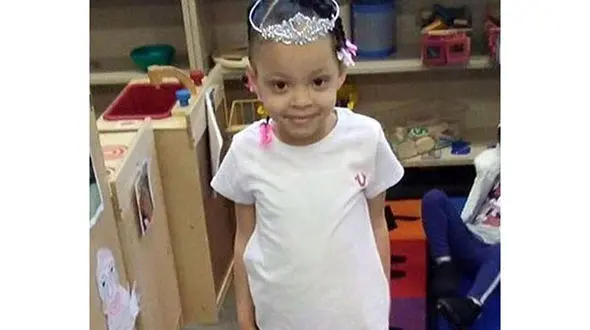 کودک 5 ساله به خود شلیک کرد + عکس