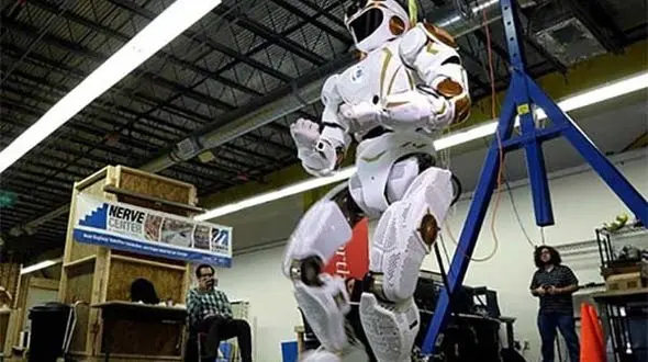 روبات های انسان نما نخستین ساکنان مریخ + فیلم