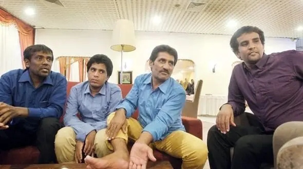 عملیات مهم و پیچیده برای نجات صیادان ایرانی + عکس و جزئیات