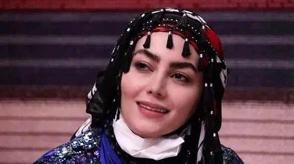 عکس جدید روژان و دختر کولبر سریال نون خ